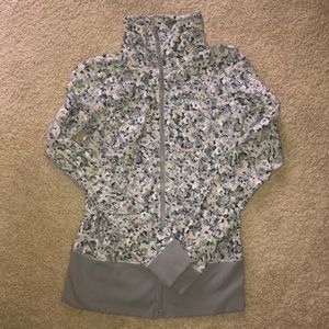 Lululemon zip up size 8